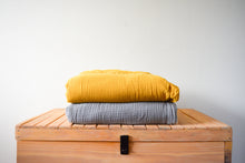 Cargar imagen en el visor de la galería, MANTA CLEMENTINA