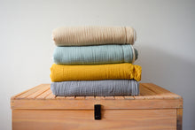 Cargar imagen en el visor de la galería, MANTA CLEMENTINA