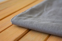 Cargar imagen en el visor de la galería, ALMOHADON PESTAÑA 70x50cm