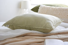 Cargar imagen en el visor de la galería, ALMOHADON LONA PESTAÑA 50x50cm